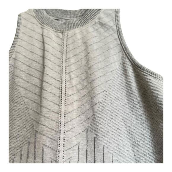 Athleta Womens Size Medium Sojourn Tank Top Gray Seamless Striped Racerback - Picture 3 of 6